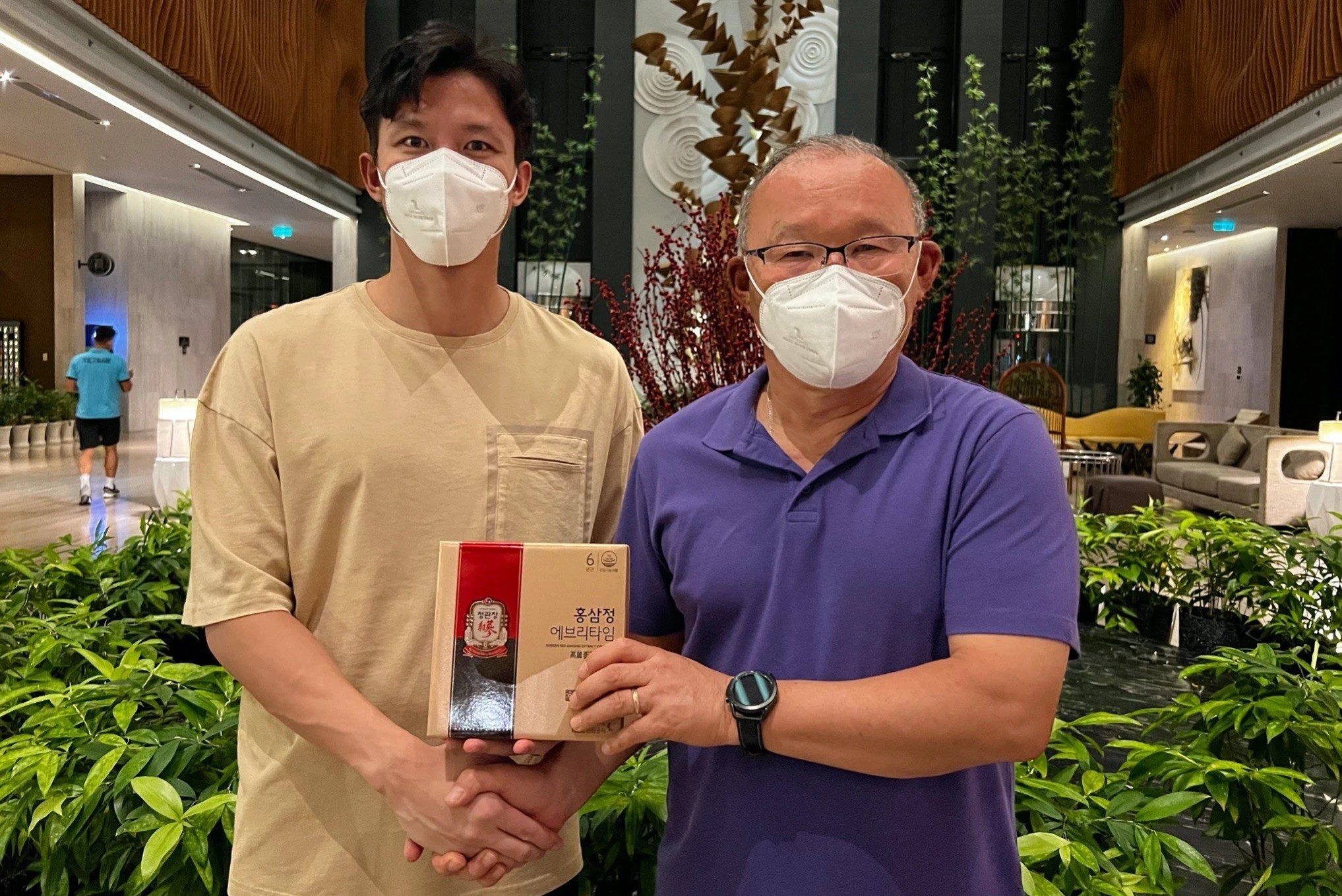 Mon qua tiep suc tuyen Viet Nam tai AFF Cup 2021 hinh anh