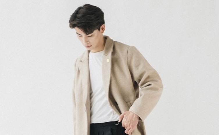 Nhung mau ao nam phu hop cho ngay dong hinh anh