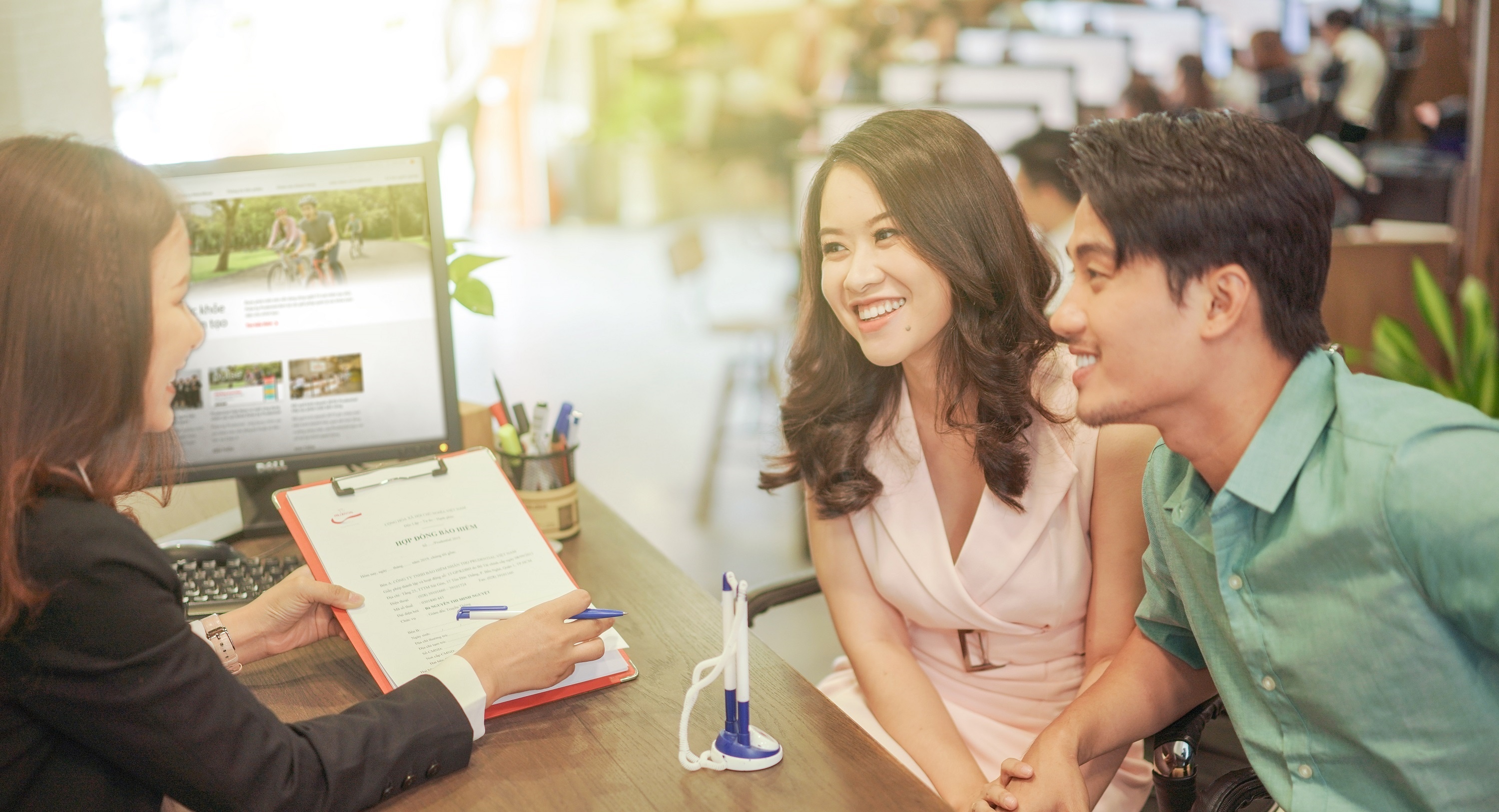 bao hiem nhan tho,  cham soc khach hang anh 1