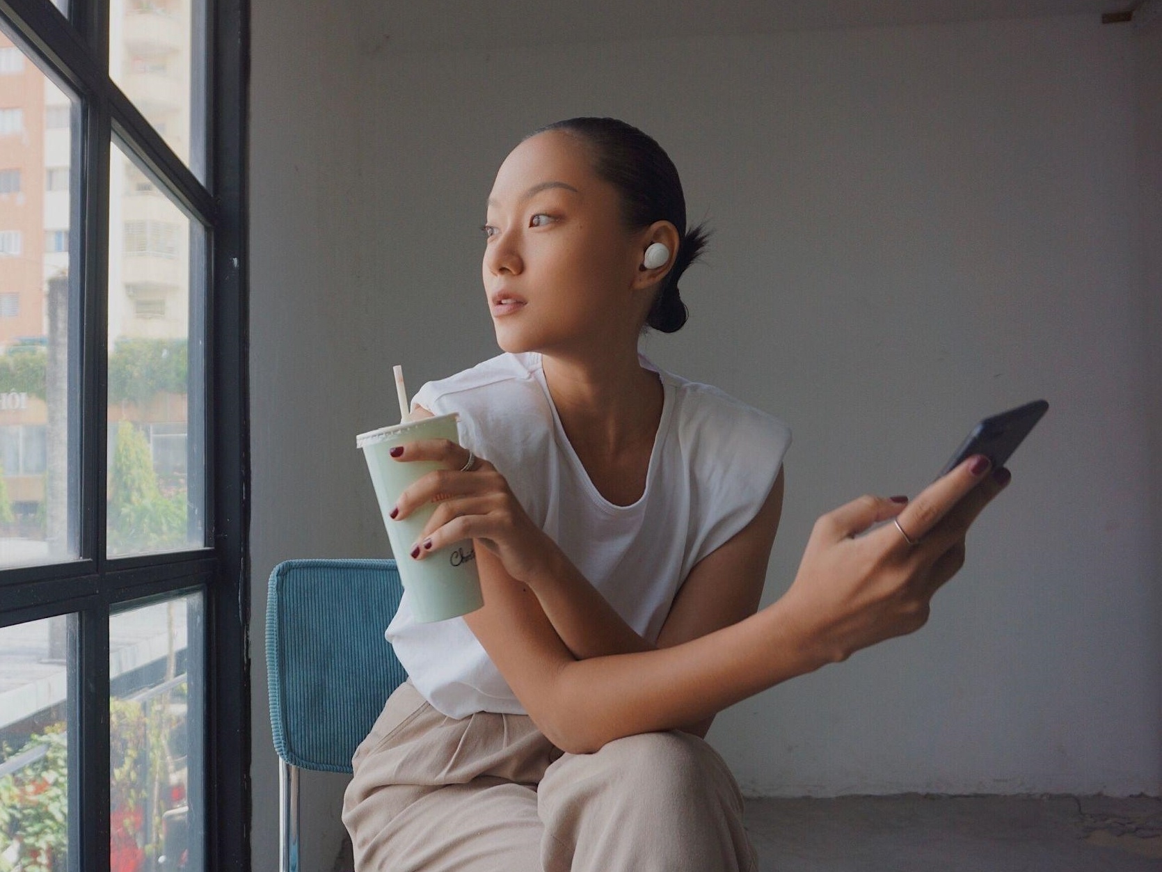 Tai nghe Sony WF-C500 - chat am manh me, thiet ke thoi trang hinh anh