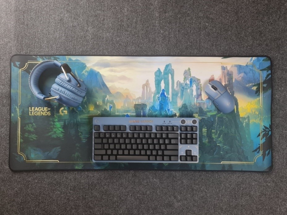 Gaming Gear Logitech anh 5