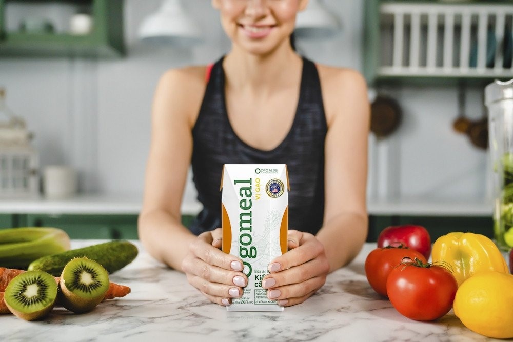 Thuc pham thay the giup dan van phong kiem soat can nang hinh anh