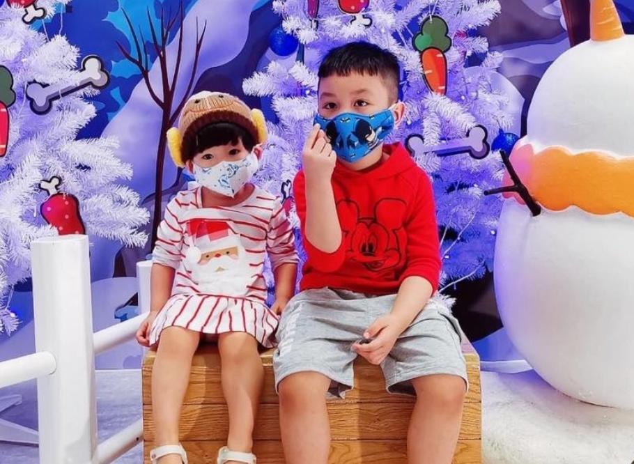 Xu so Giang sinh ron rang cho ca nha tai AEON Mall Binh Tan hinh anh