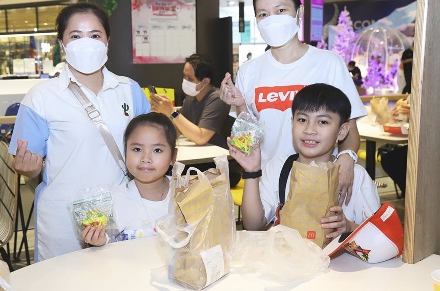 AEON Mall Giang sinh anh 5