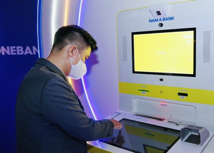 Nam A Bank ra mat he sinh thai so Onebank hinh anh