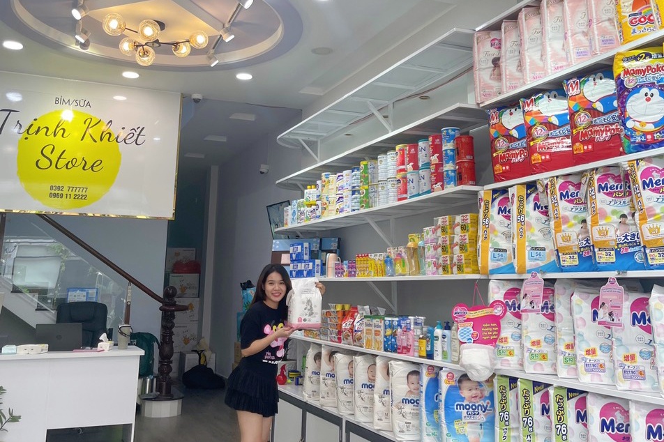 Trinh Khiet Store,  do me va be anh 3
