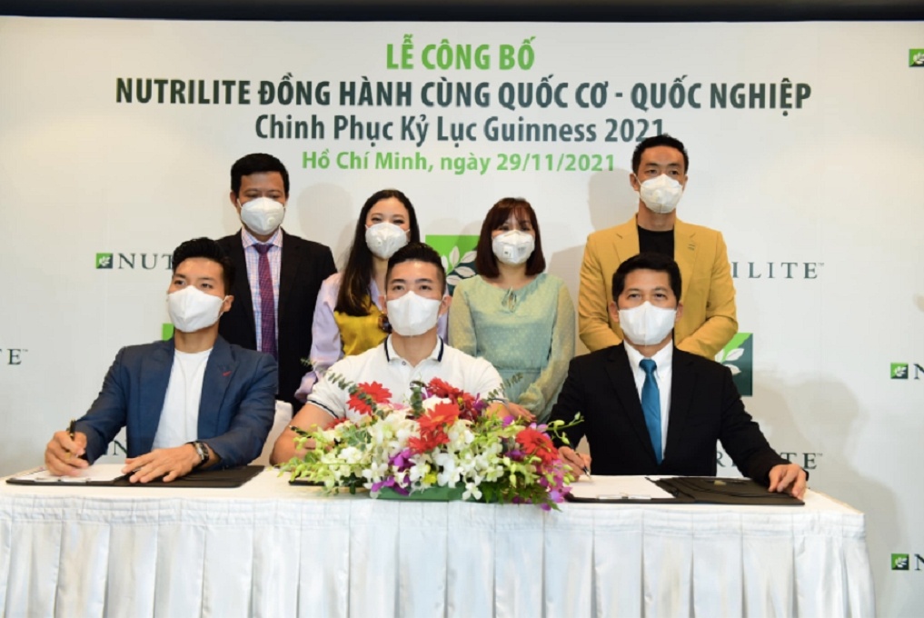 Bo anh 'Suc khoe la co nghiep' thu hut cong dong mang hinh anh