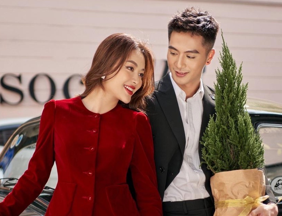 Luu giu khoanh khac tinh yeu voi BST 'Moment of lover' hinh anh