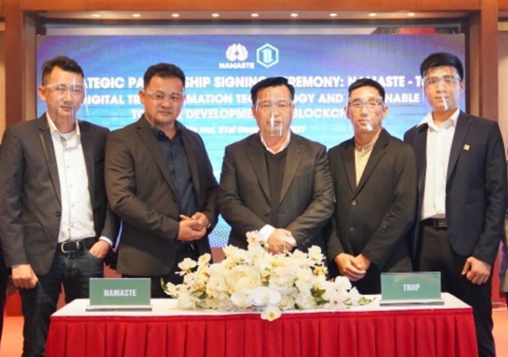 2 startup duoc Shark Viet dau tu bat tay thuc hien cu chuyen minh lon hinh anh