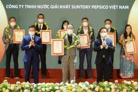 Suntory PepsiCo vao top cong ty nop thue nhieu nhat ca nuoc hinh anh
