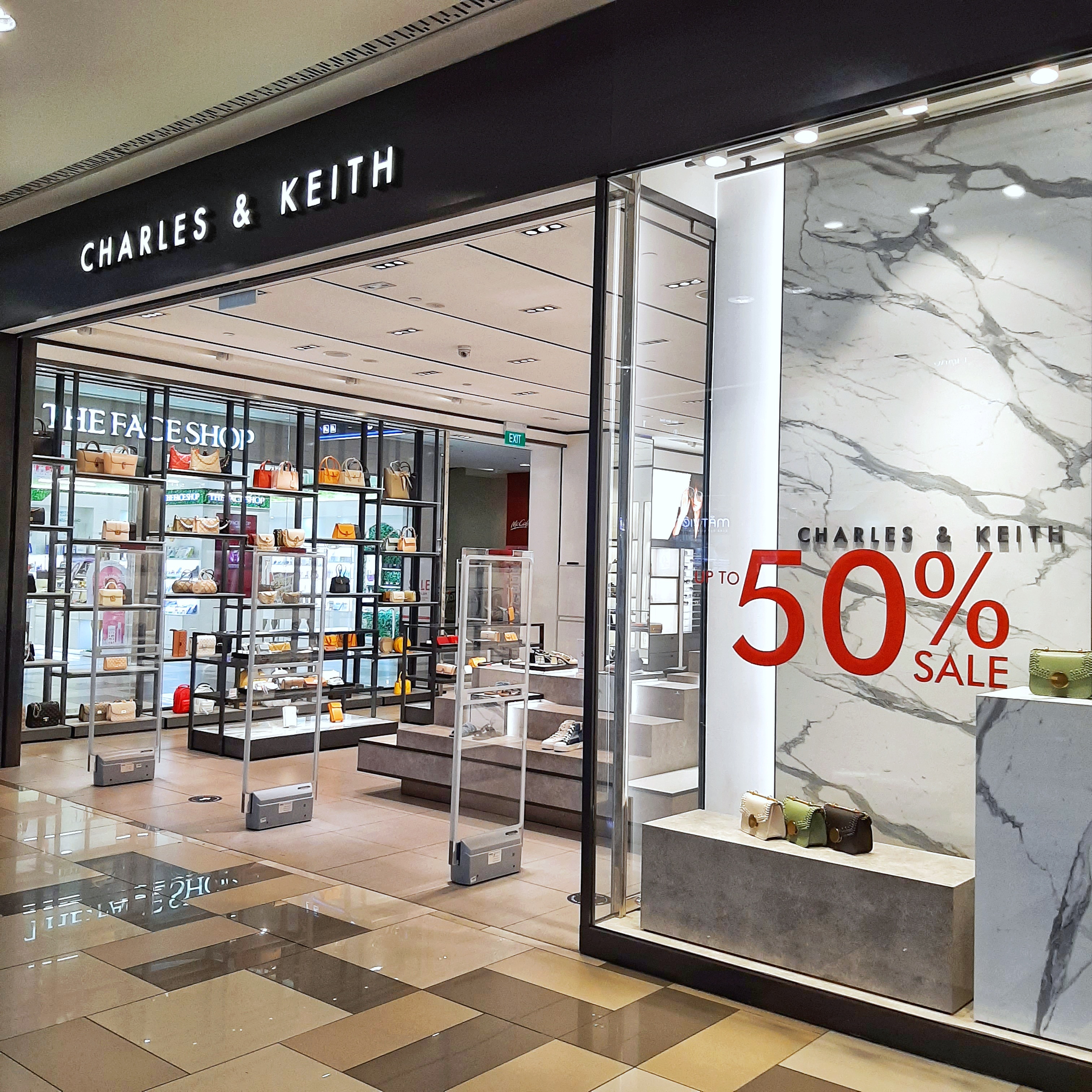 Di choi Noel,  trung tam thuong mai anh 6