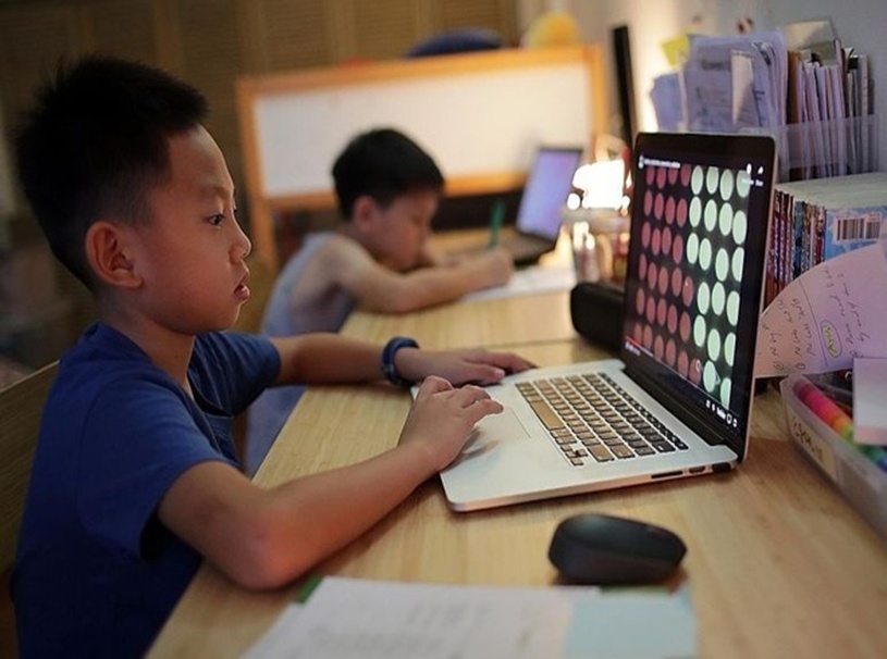 Cong nghe thay doi cach hoc truyen thong hinh anh