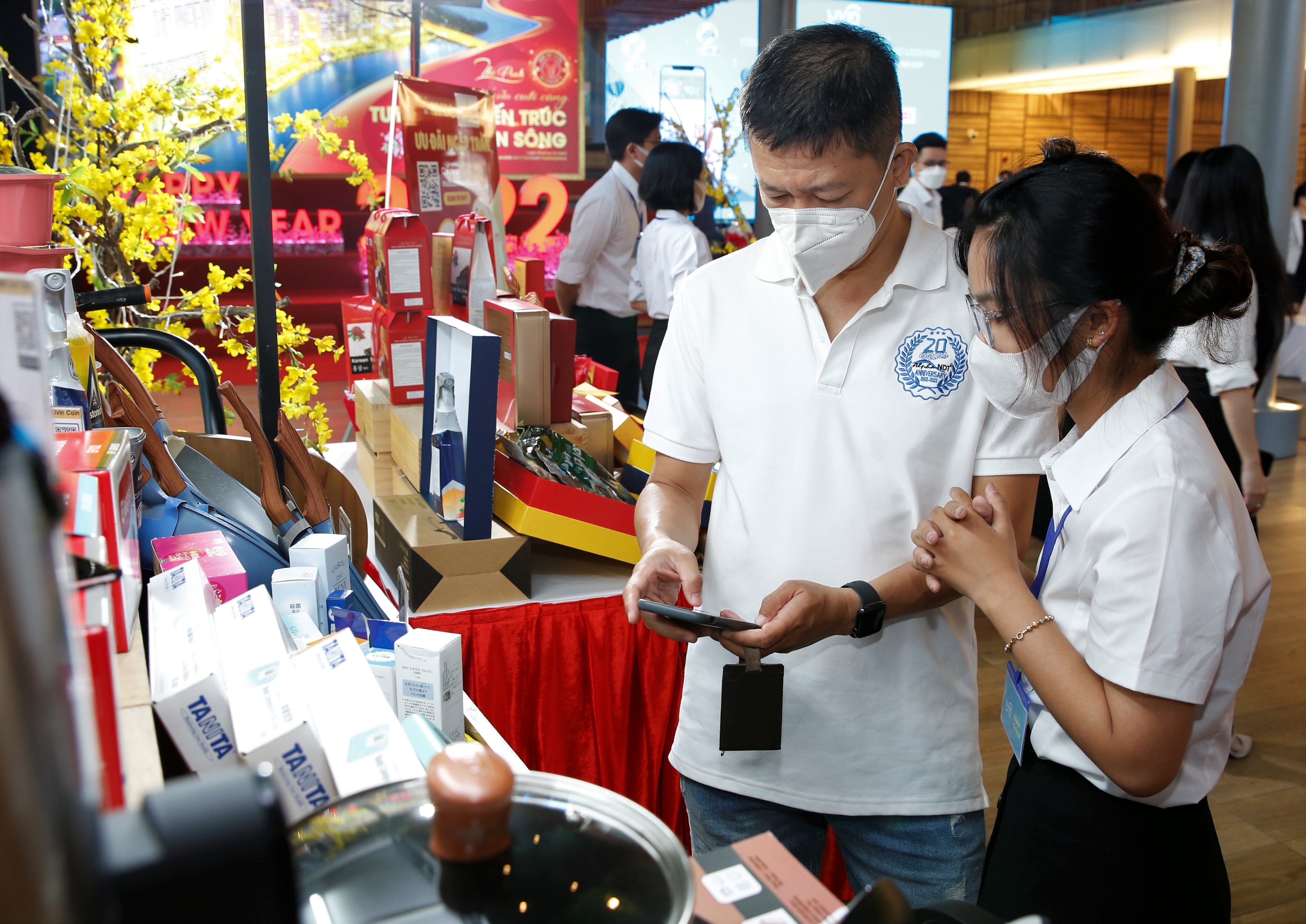 Livin Coin,  Livin PMH anh 2