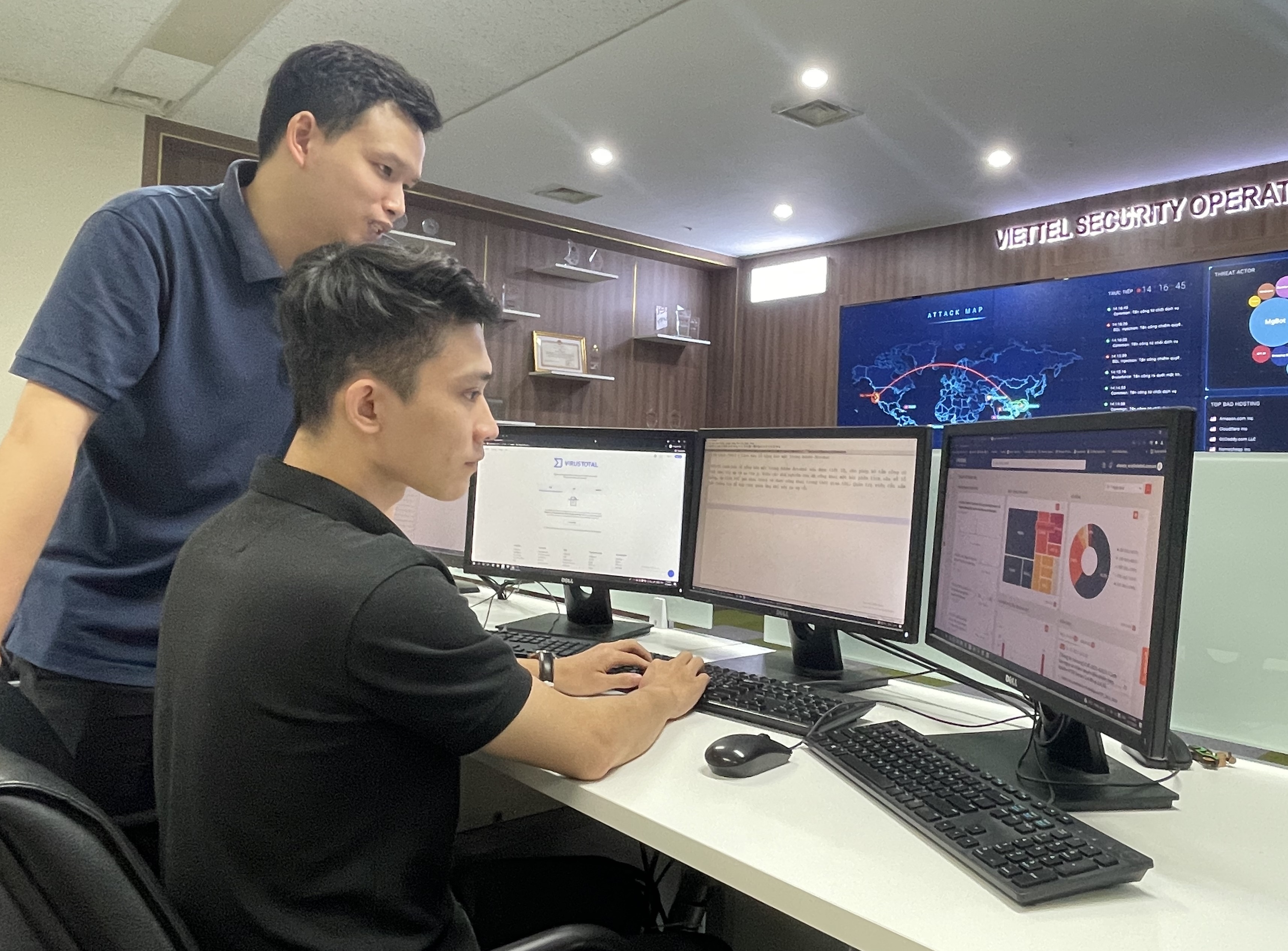 Viettel Cyber Security dau tu vao nhan luc hinh anh