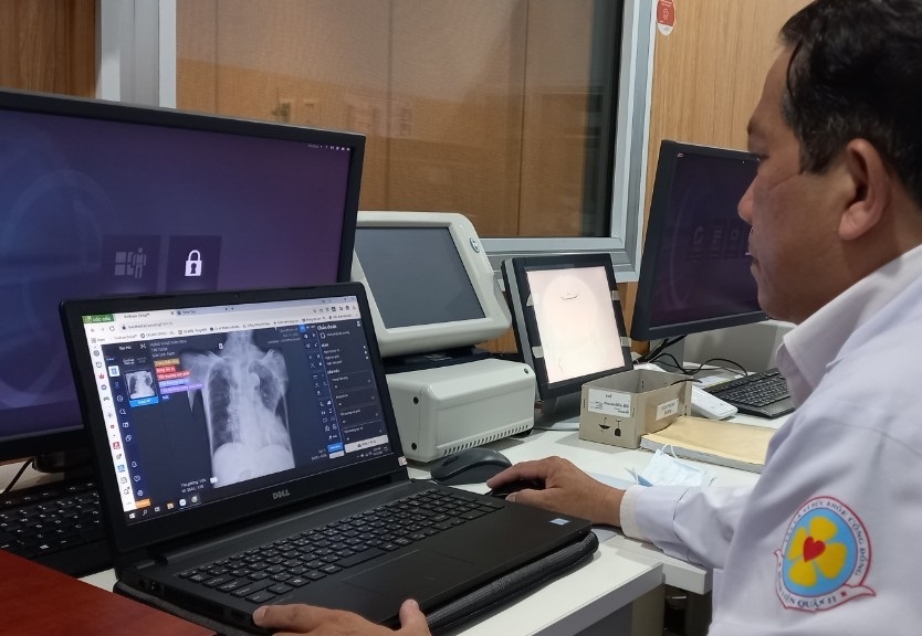 Tro ly bac si ao DrAid dat giai vang ASEAN ICT Awards hinh anh