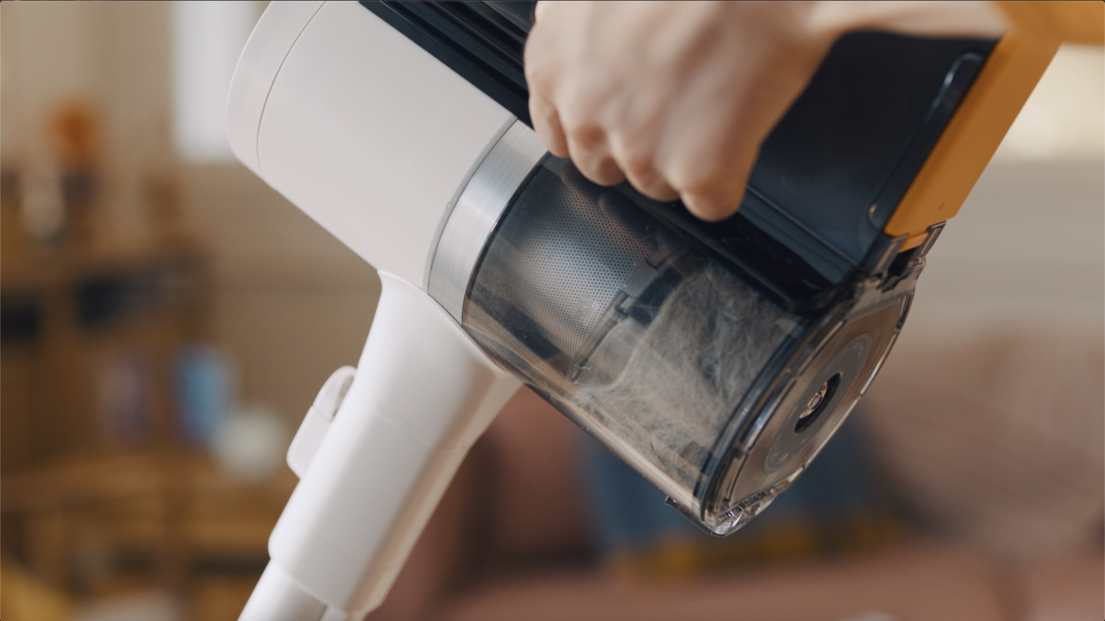 Don gian hoa viec don dep voi may hut bui 'all in one' cua LG hinh anh