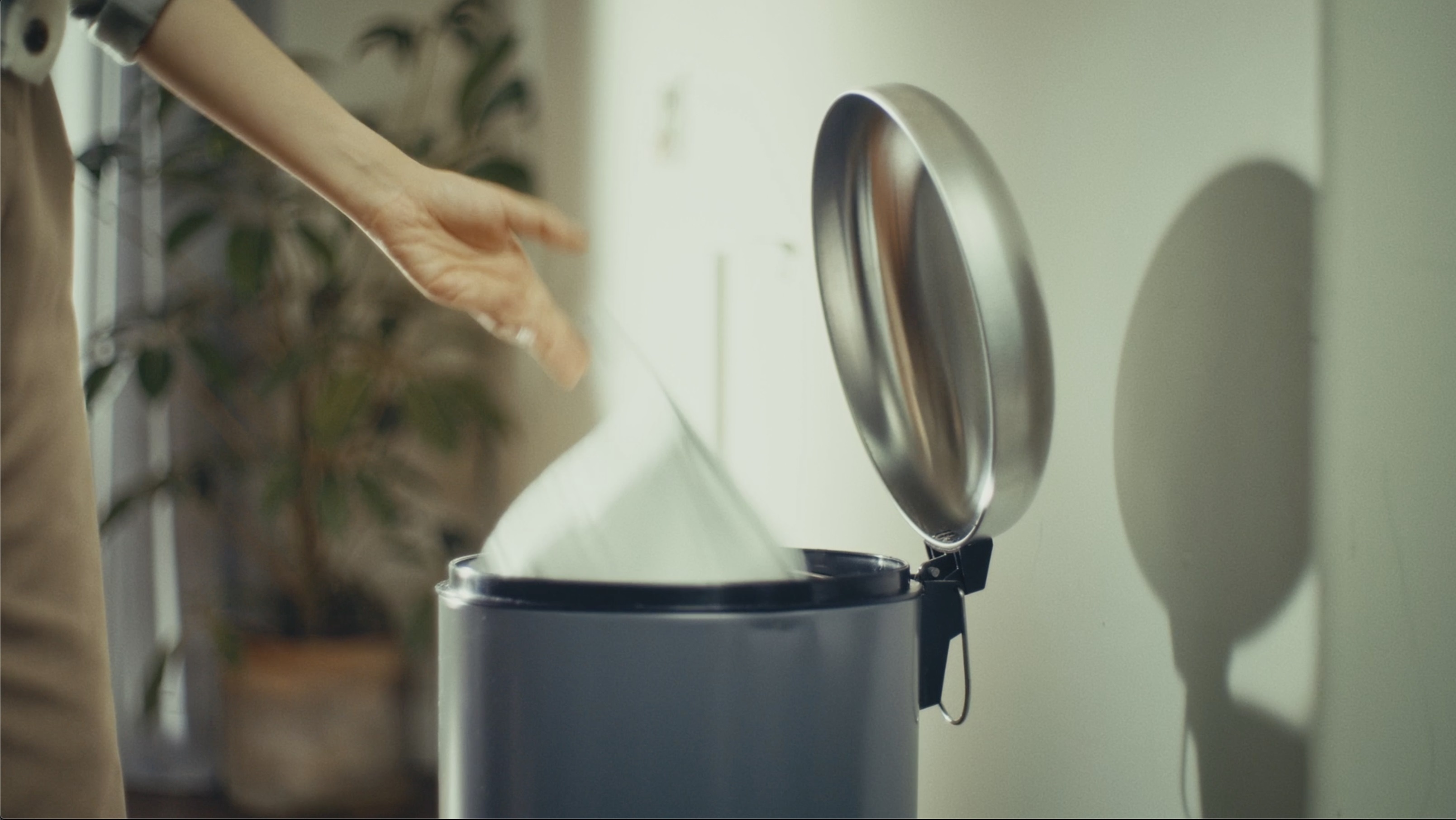 LG,  may hut bui all in one anh 3