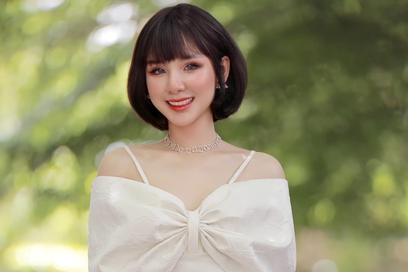 25 ca khuc am huong dan gian phu song Vpop nam 2021 hinh anh