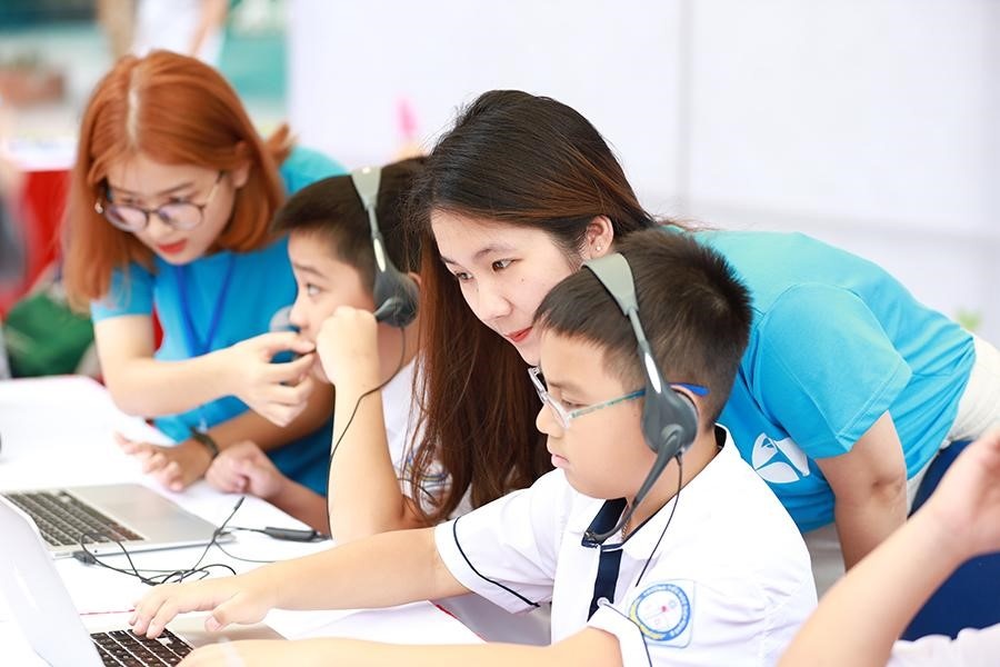 Nang cao chat luong day hoc truc tuyen nho doi ngu giao vien ho tro hinh anh