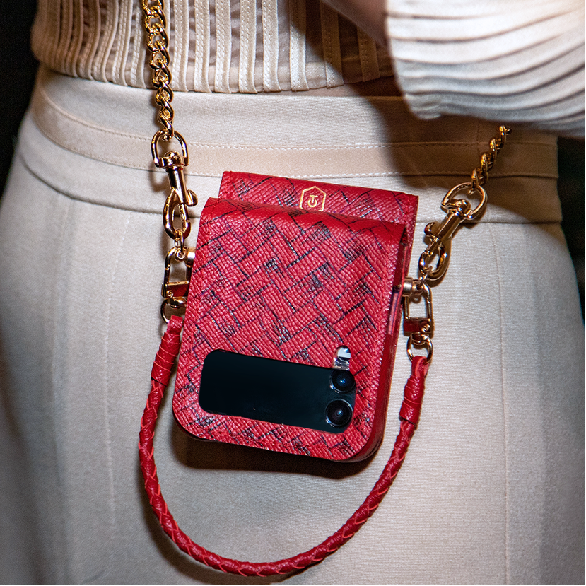 fashionista, Z Flip3 trong show Công Trí ảnh 3 fashionista, Z Flip3 trong show Cong Tri anh 3