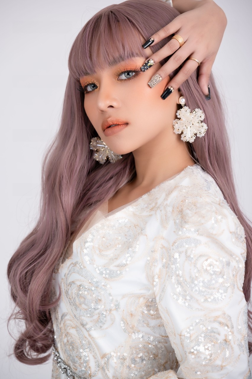 Ton Chanseym,  ca si Campuchia anh 3