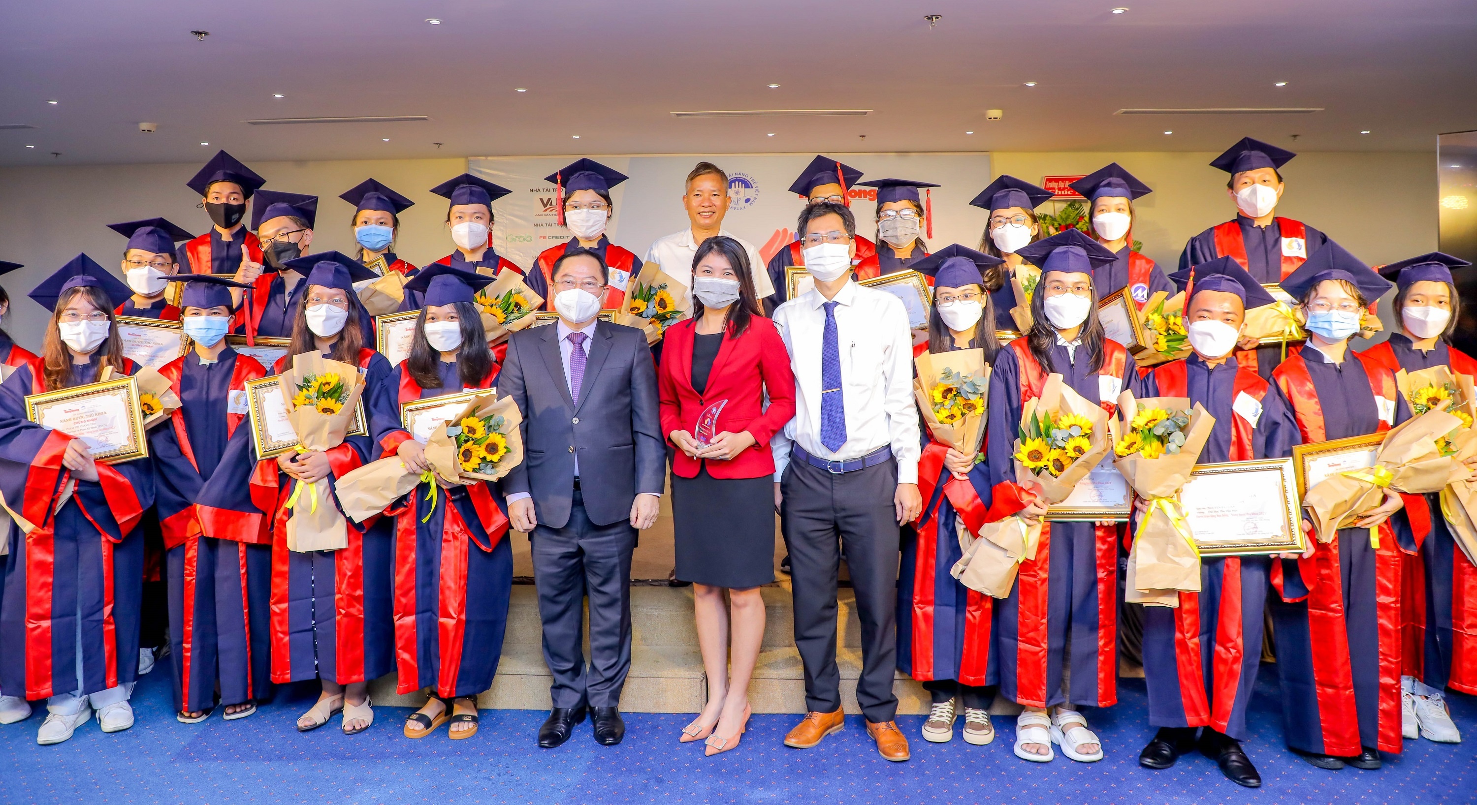 Anh Văn Hội Việt Mỹ  ảnh 1 Anh Van Hoi Viet My anh 1