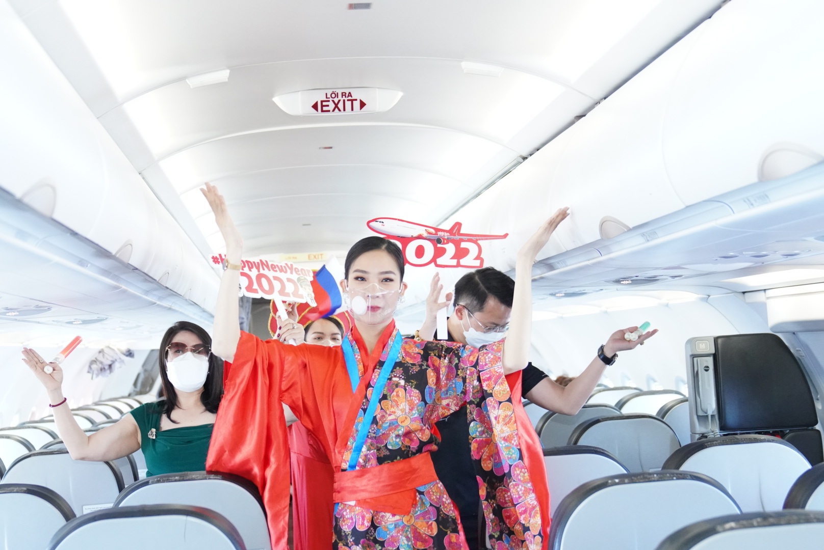 nam moi 2022,  do cao 10.000 m anh 3