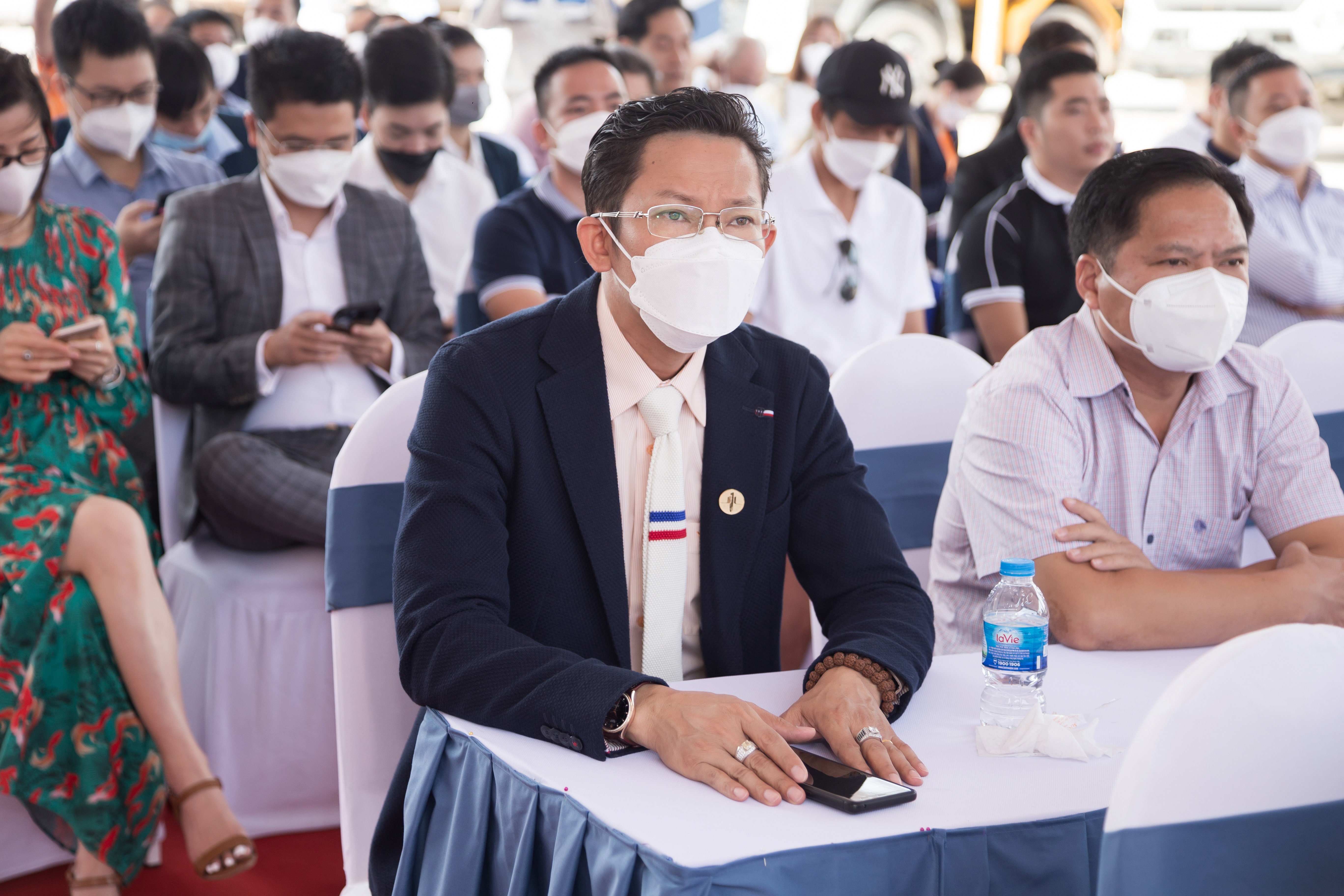 Binh Minh,  Duc Tuan anh 4