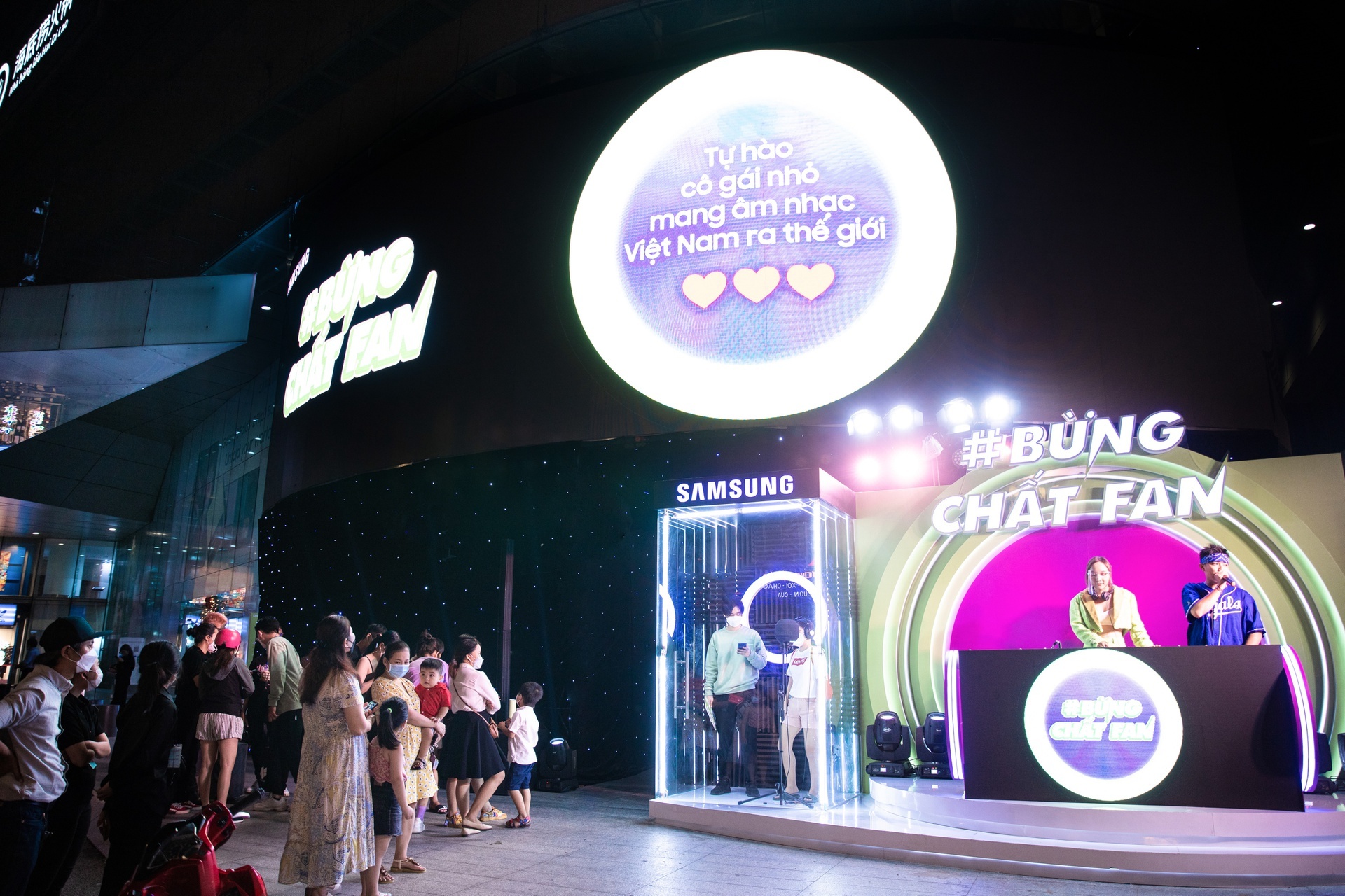 HIEUTHUHAI,  Tlinh,  My Anh anh 4