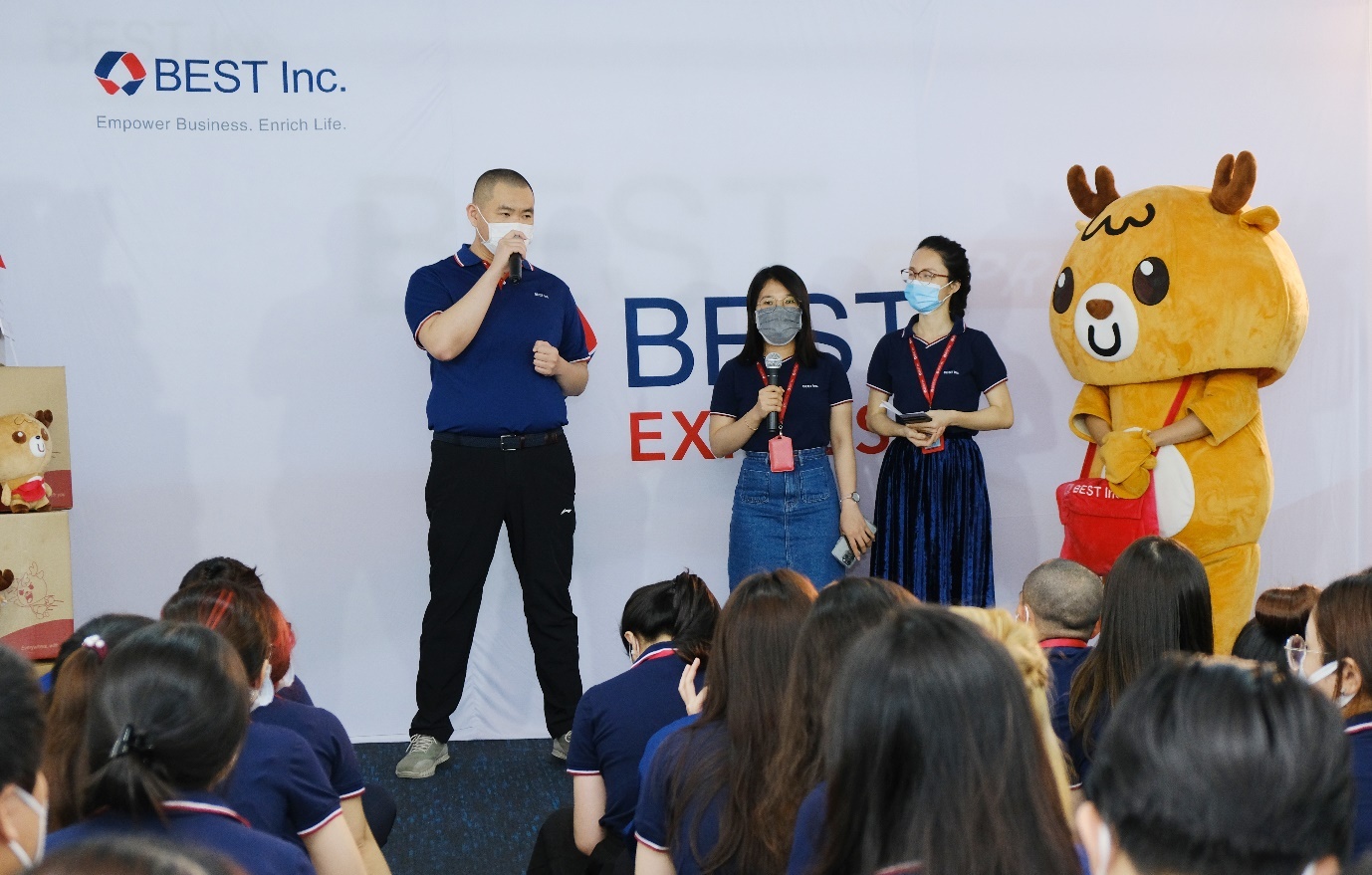 Best Express,  bo nhan dien anh 1