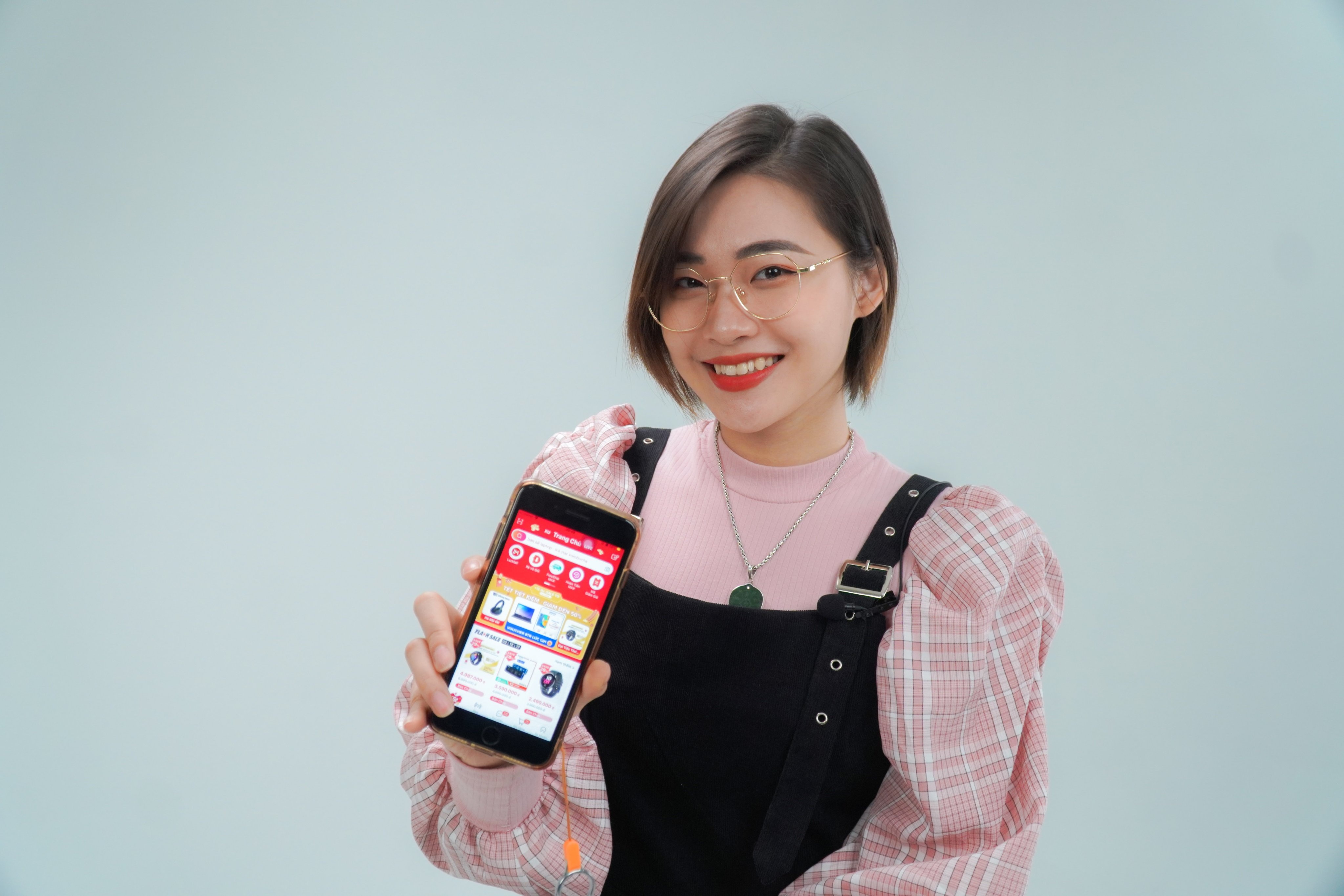 Goi y 6 mon qua Tet phu hop voi moi nha hinh anh