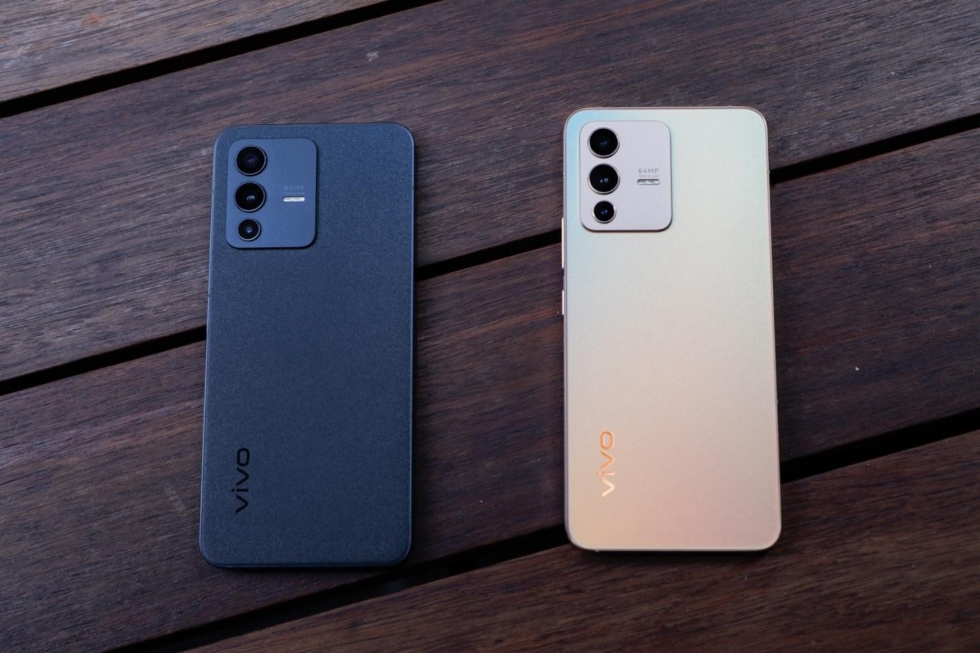 Vivo ra mat dien thoai moi anh 5