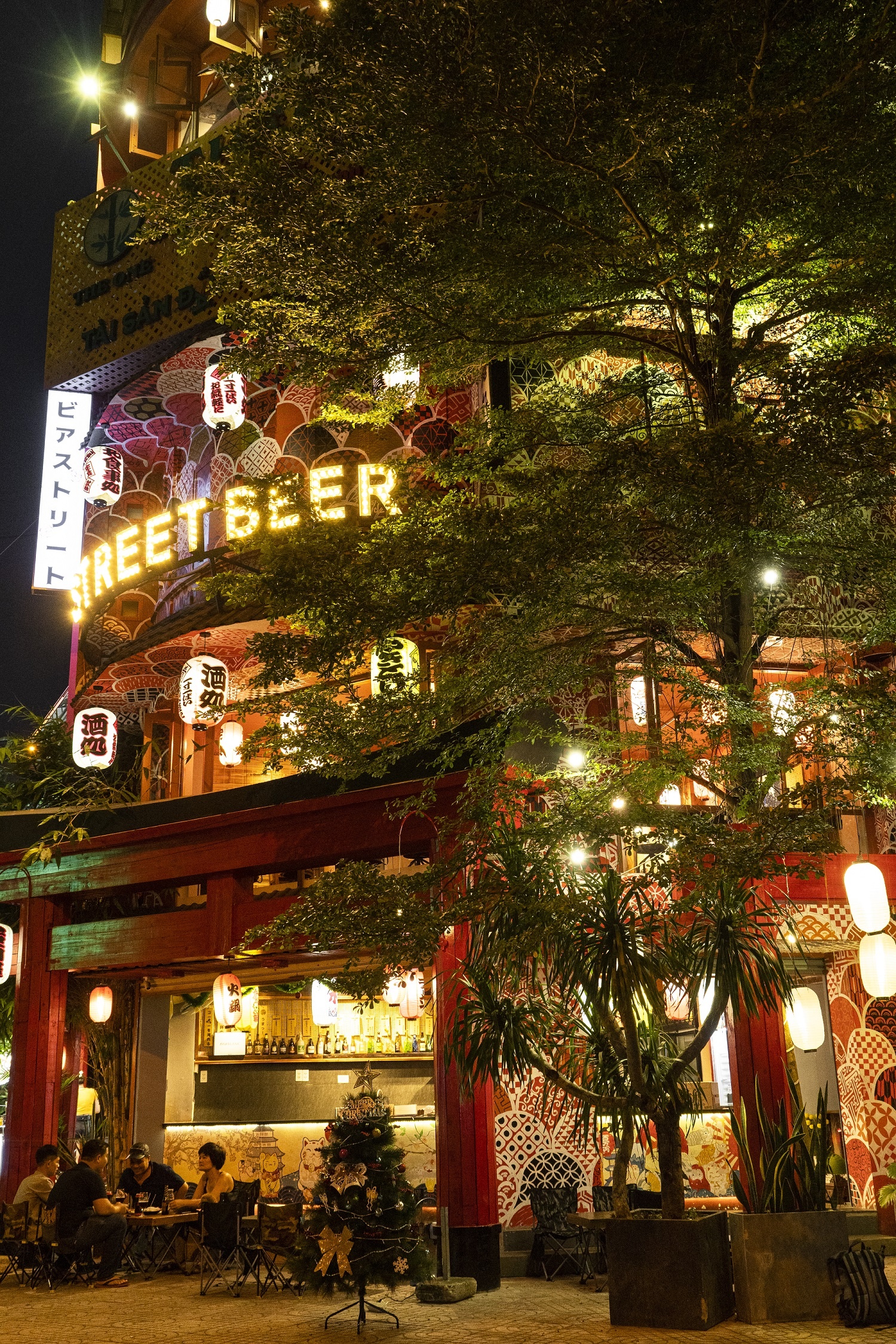 Street Beer,  Buzza Pizza anh 1