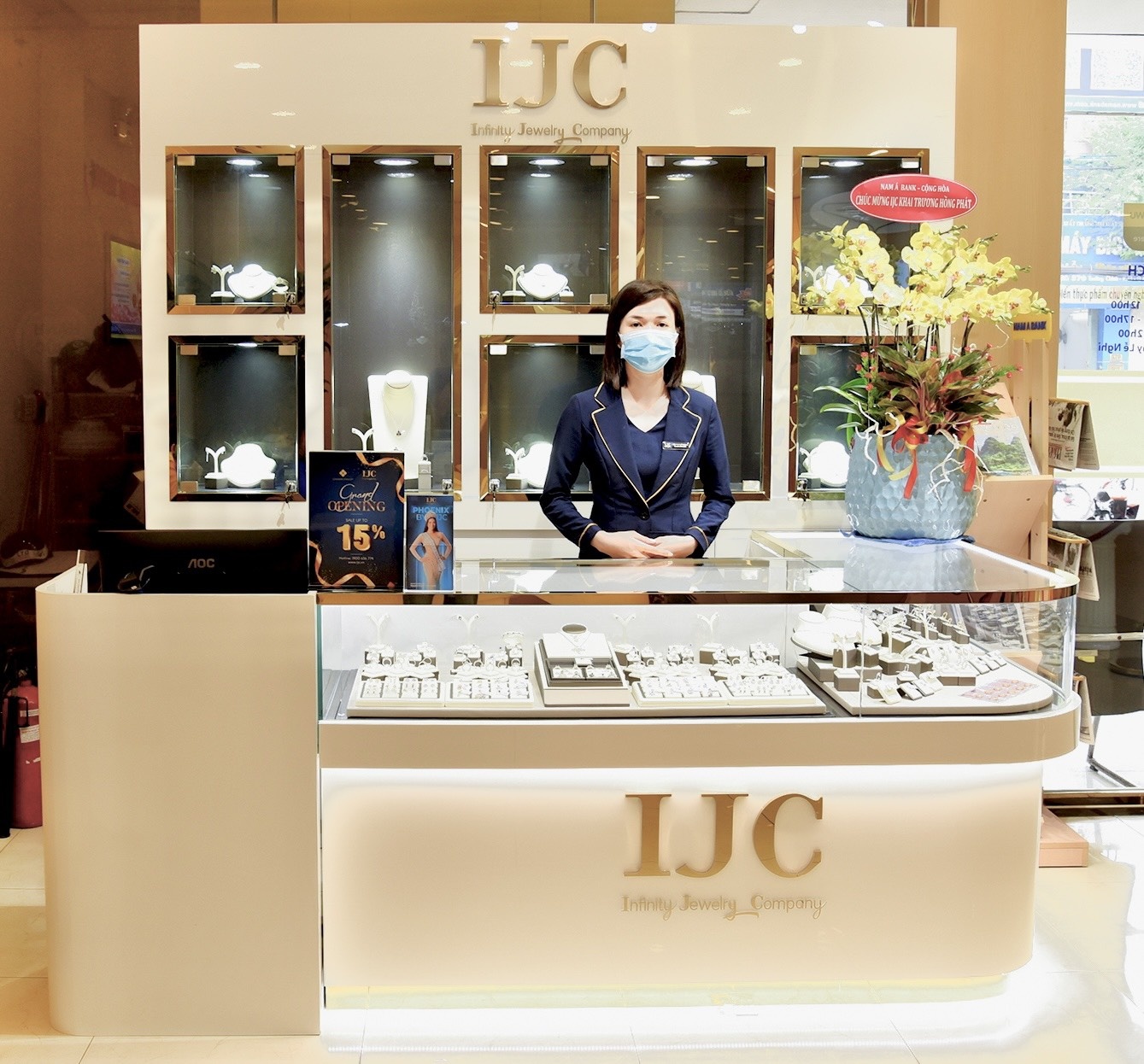 IJC khai truong chi nhanh thu 30 anh 1