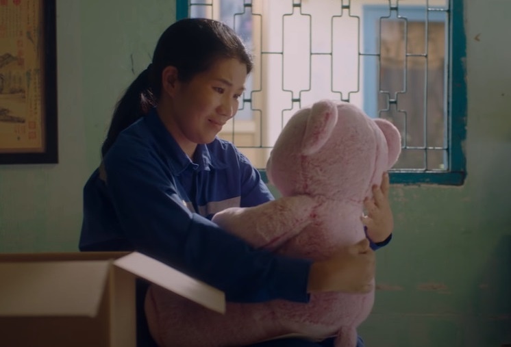 Nhung khoanh khac gian di lam nen hanh phuc dip Tet 2022 hinh anh