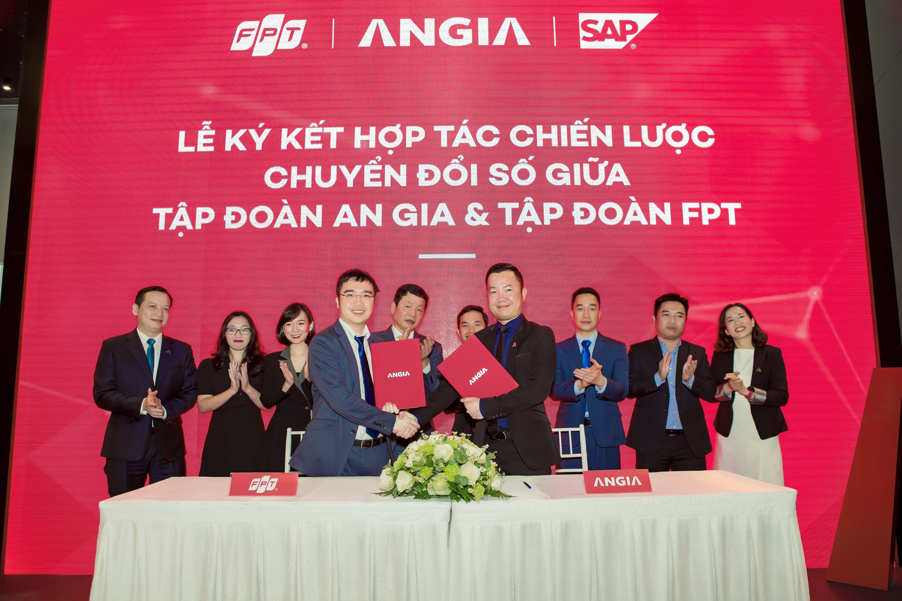 An Gia hop tac FPT chuyen doi so nho cong nghe dam may 'RISE with SAP' hinh anh