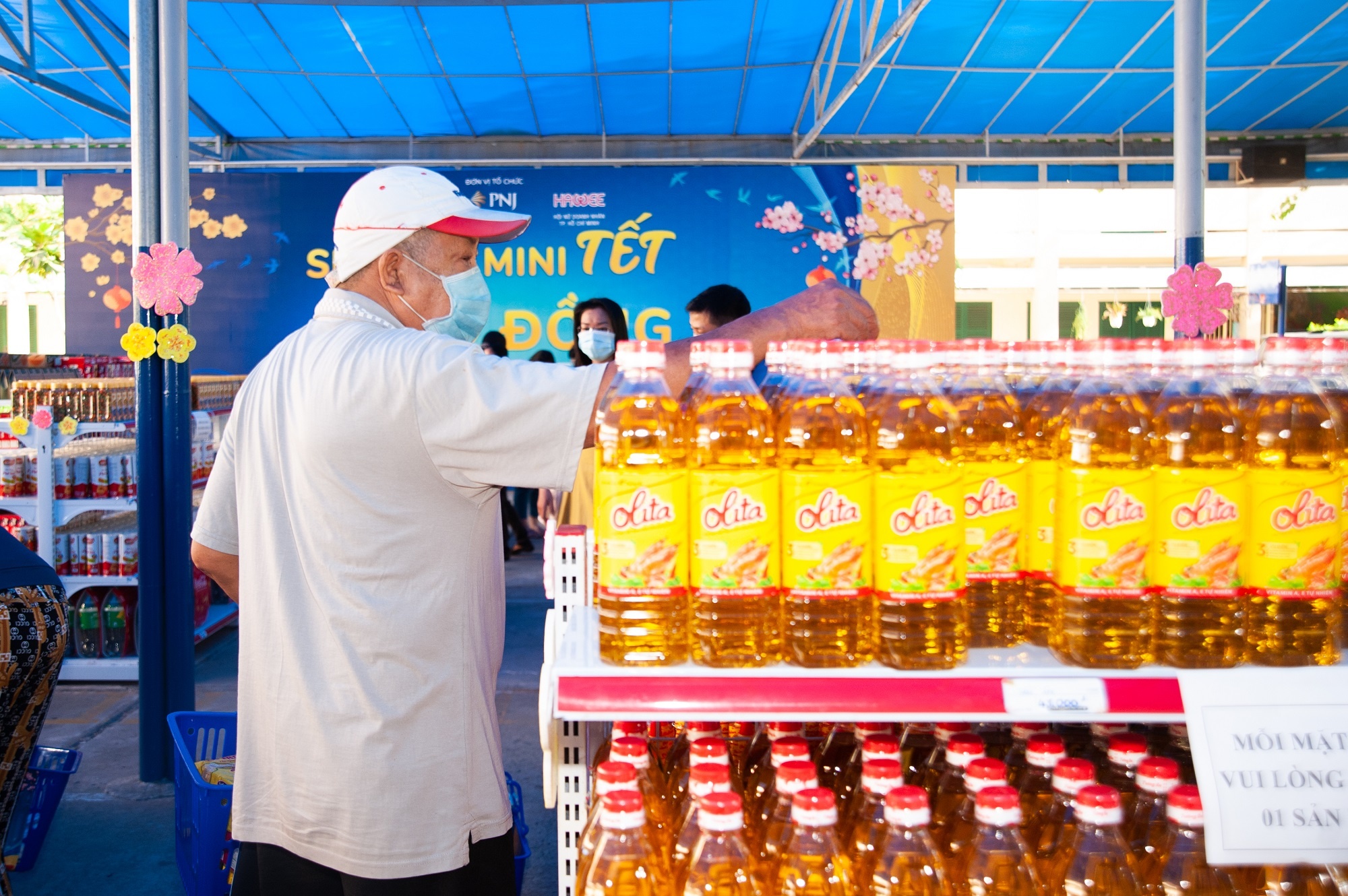 Sieu thi mini Tet 0 dong anh 1