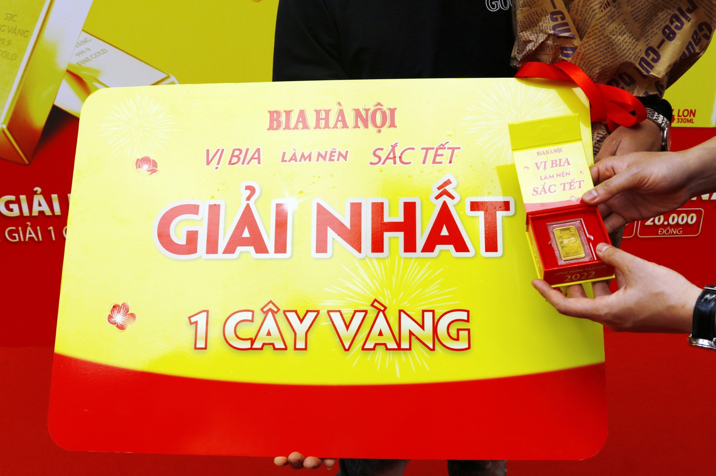 Khuyến mại Bia Hà Nội ảnh 2 Khuyen mai Bia Ha Noi anh 2