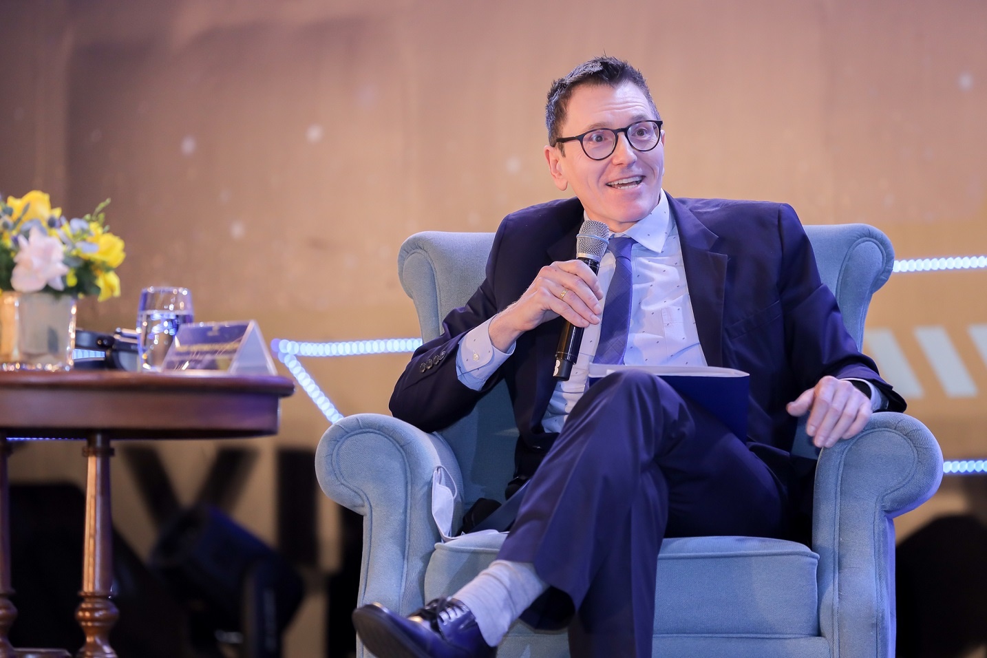 Toa dam khoa hoc vi cuoc song anh 3