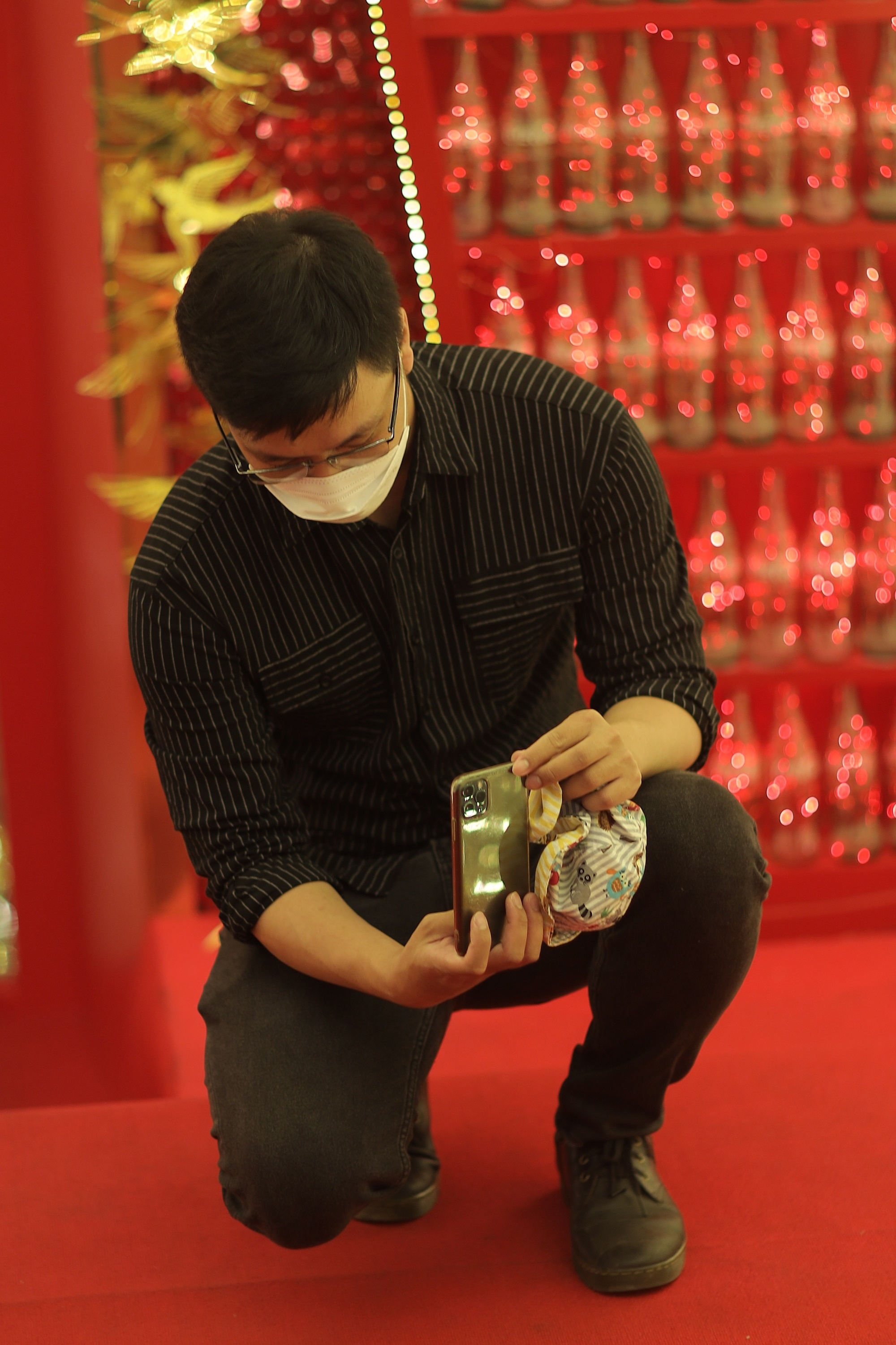 Mang ky dieu ve nha,  doan vien anh 5