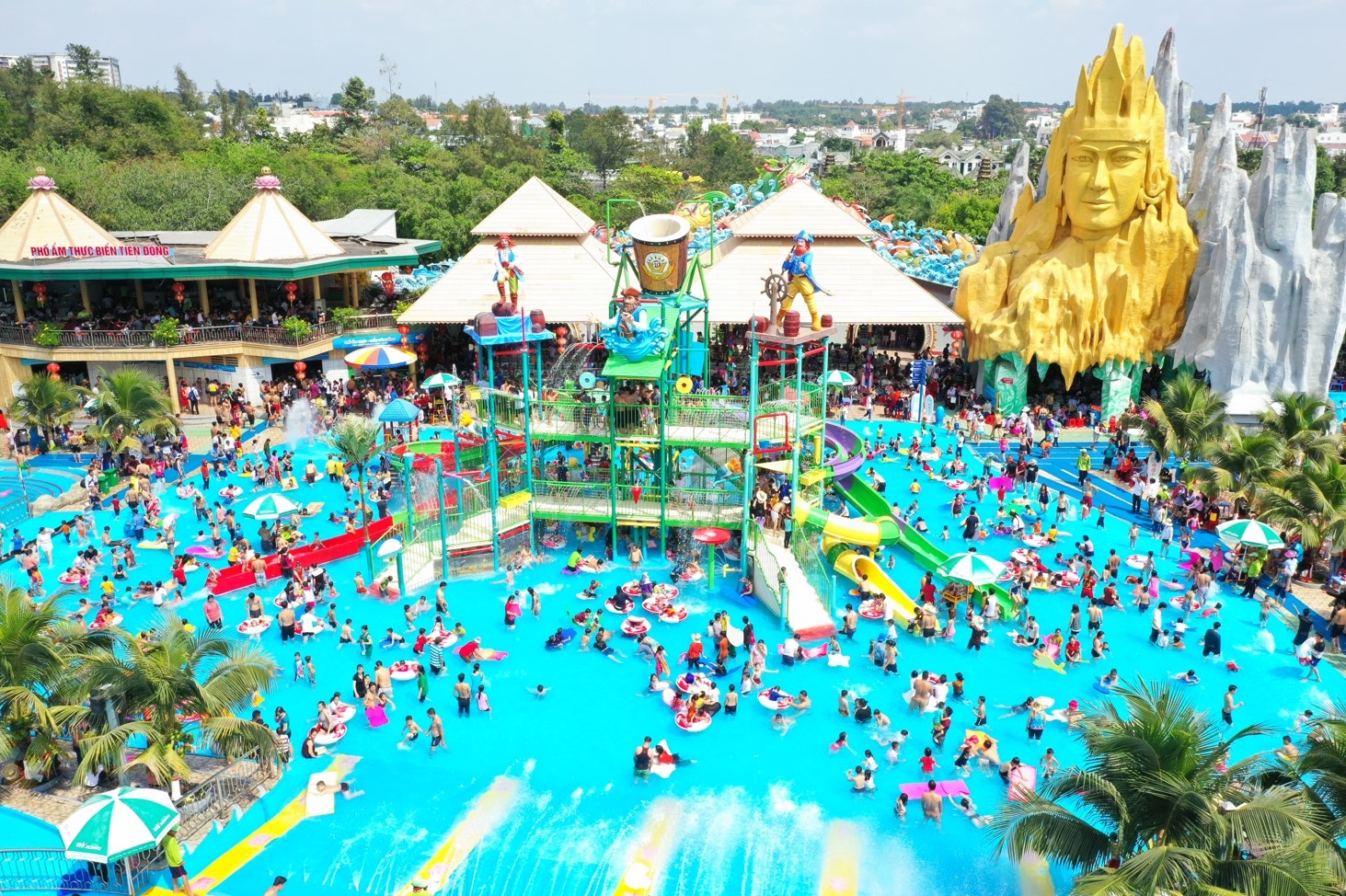 Du lich xanh va an toan dip Tet tai Suoi Tien hinh anh