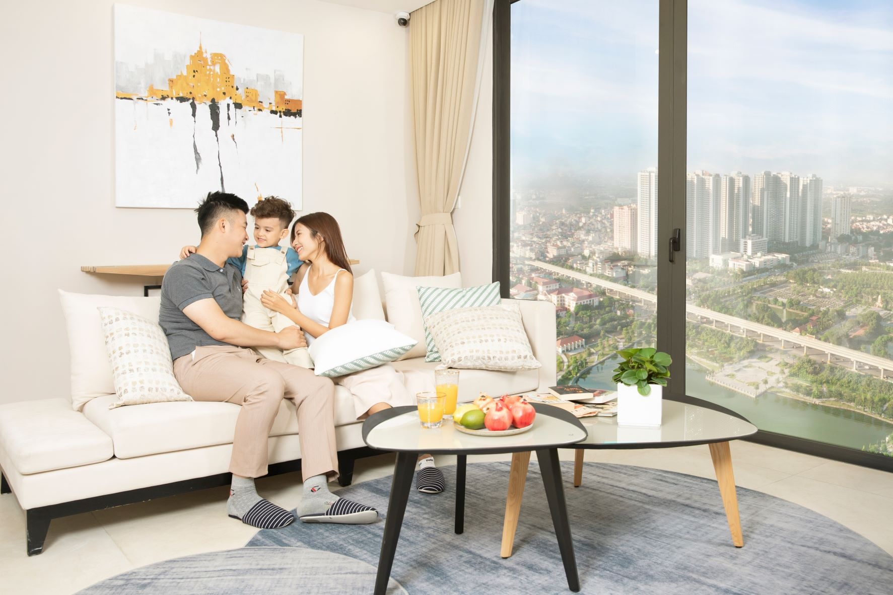 The Zei,  HDMon Holdings anh 1