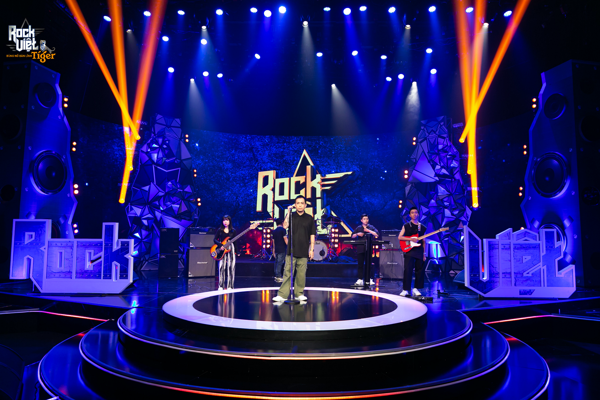 Rock Viet - Tiger bung no ban linh 2022 anh 2