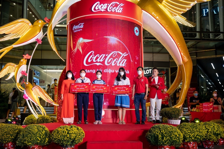 Coca-Cola Viet Nam,  Tet dieu ky anh 1