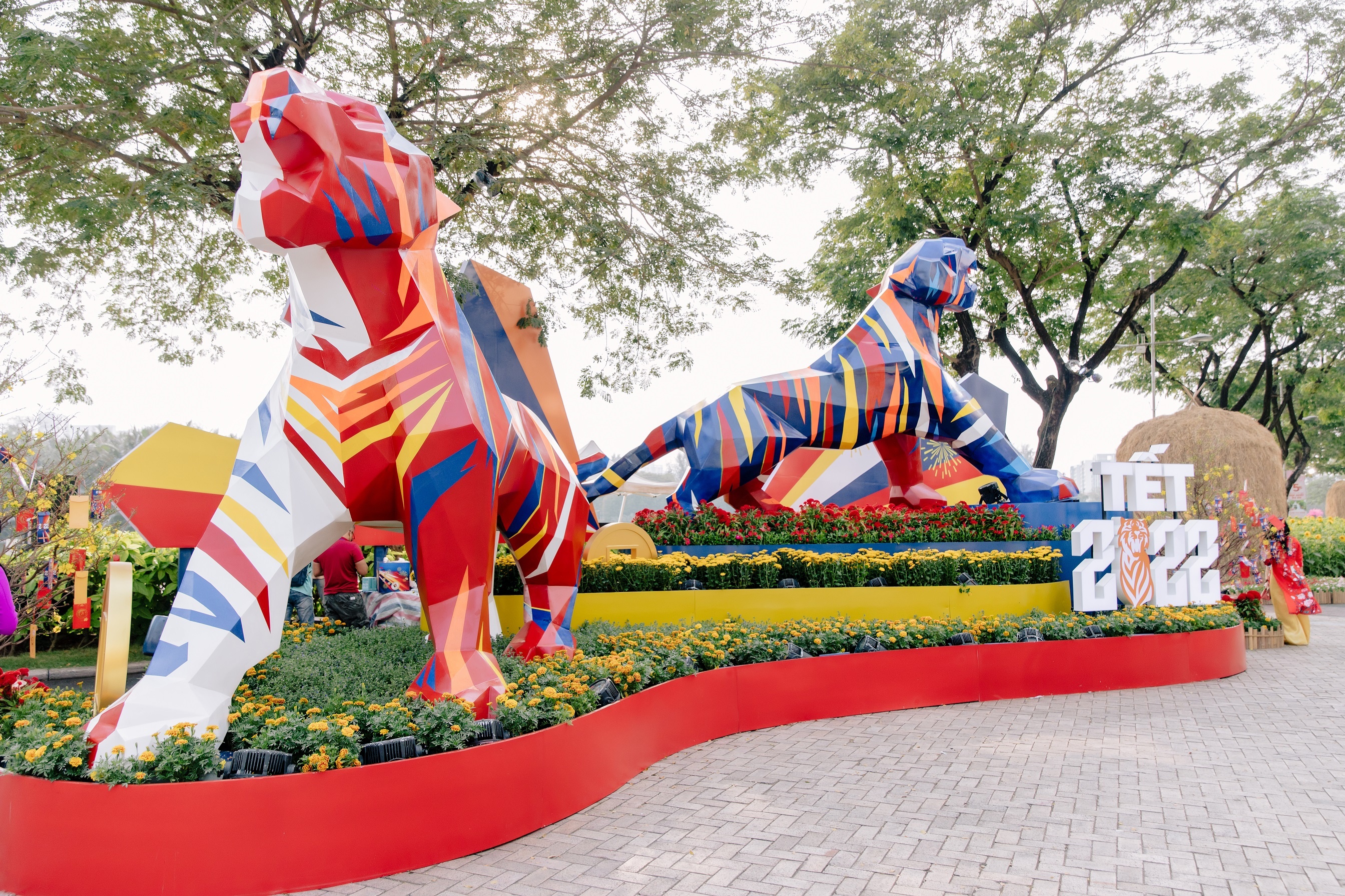 Le hoi hoa xuan Phu My Hung anh 3