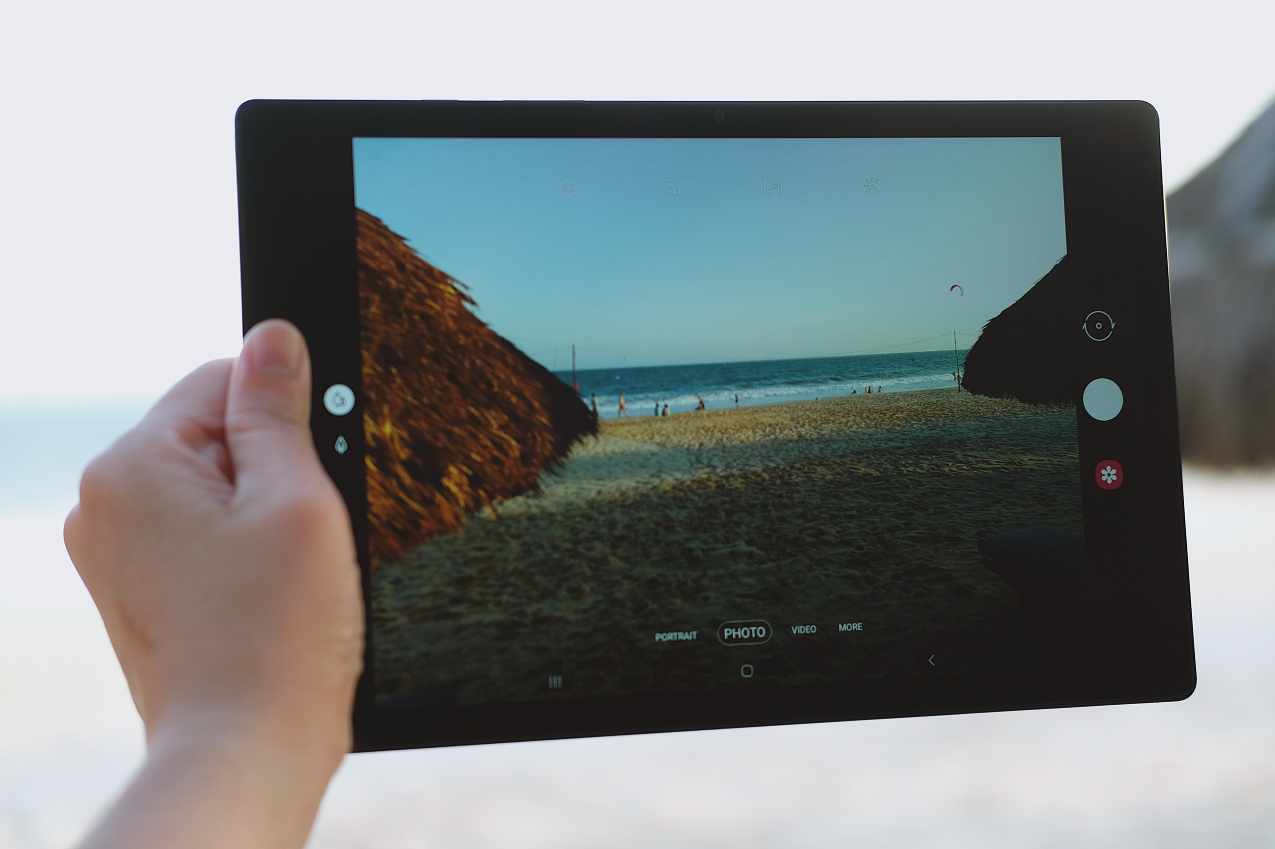 may tinh bang,  tablet giai tri anh 1