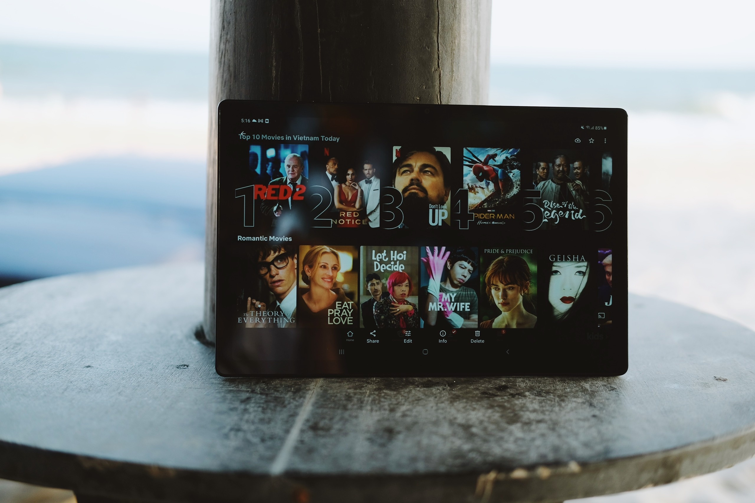 may tinh bang,  tablet giai tri anh 2