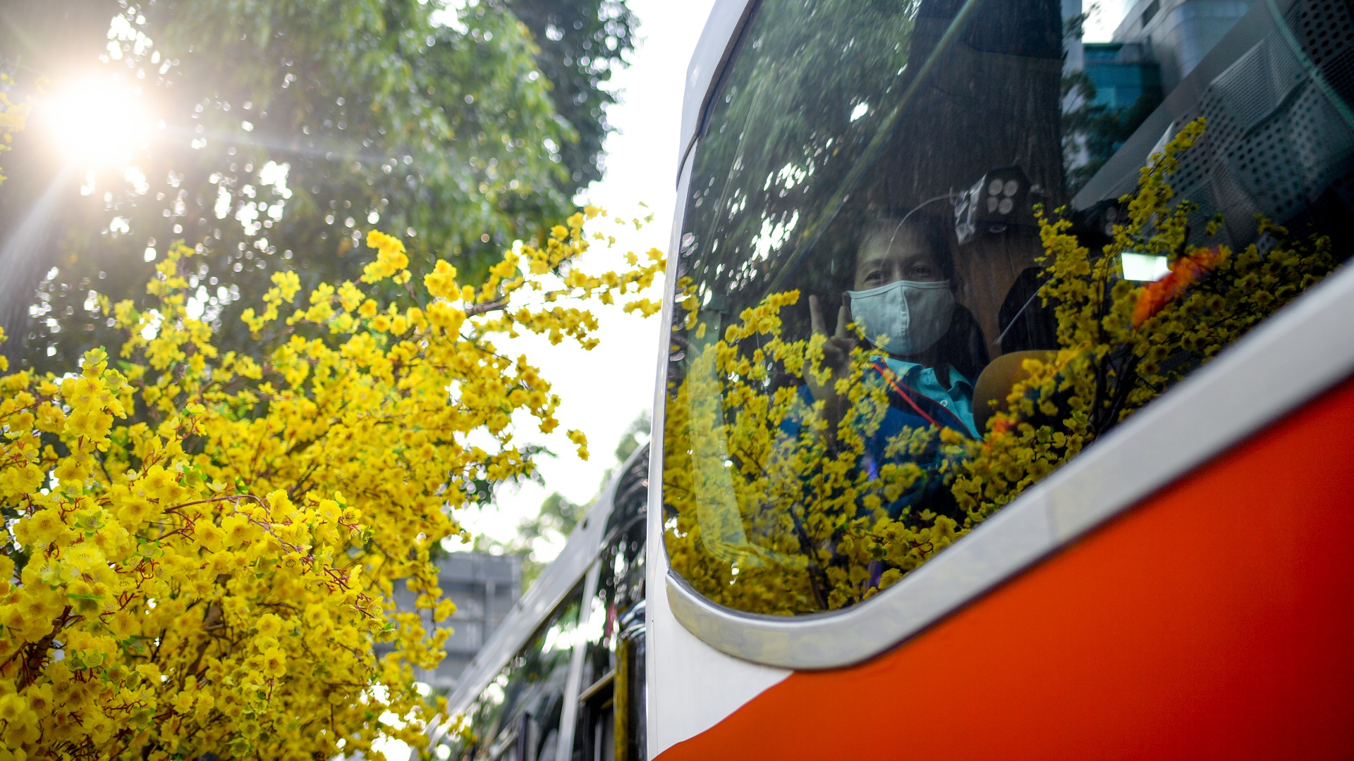 Xuc cam Tet chung mot nha cua nhung nguoi con xa xu hinh anh
