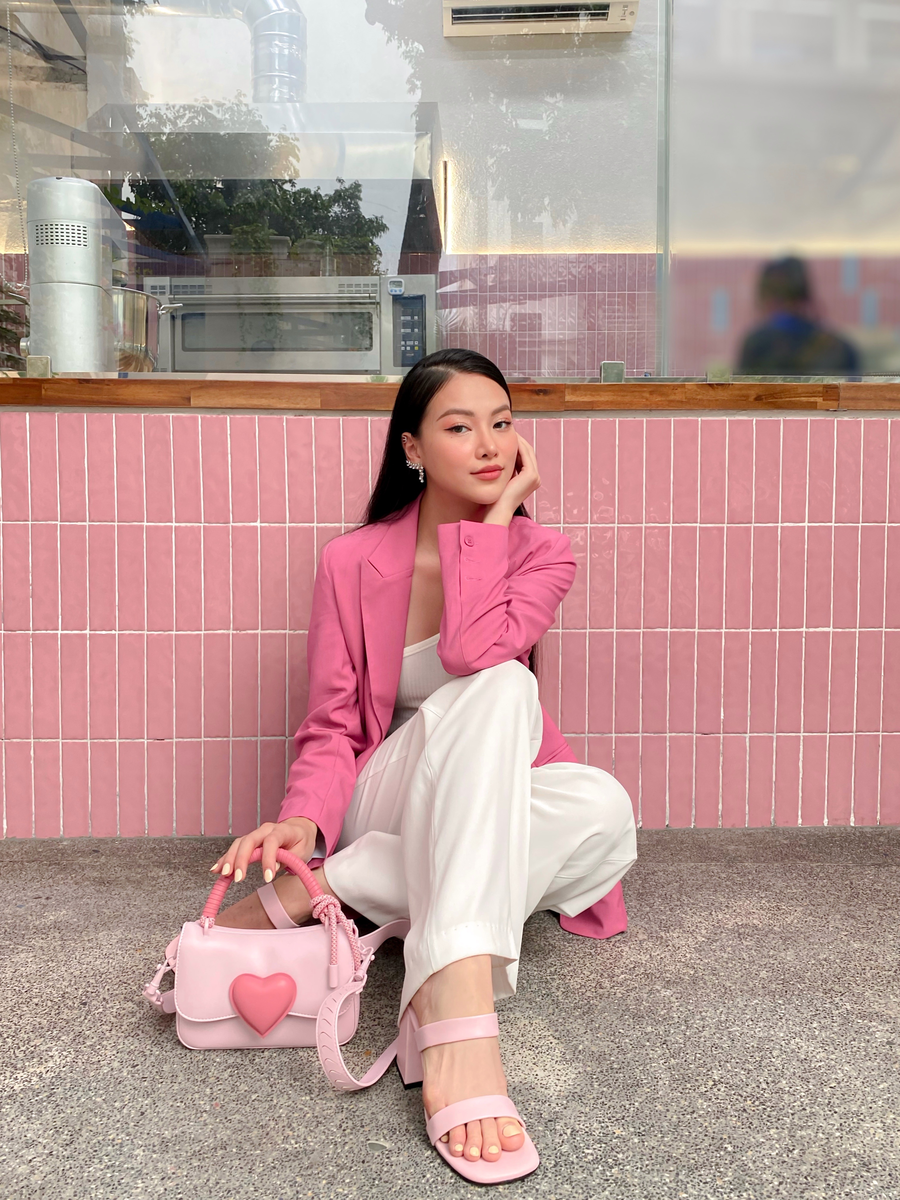 Thoi trang Charles & Keith anh 2
