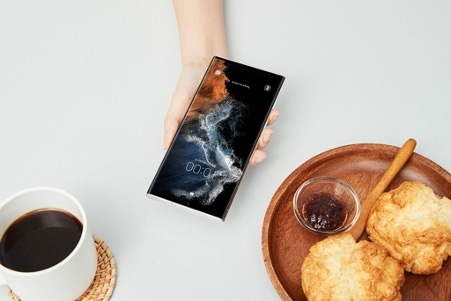 Dat truoc Galaxy S22 series, nhan bo qua den 14,5 trieu hinh anh